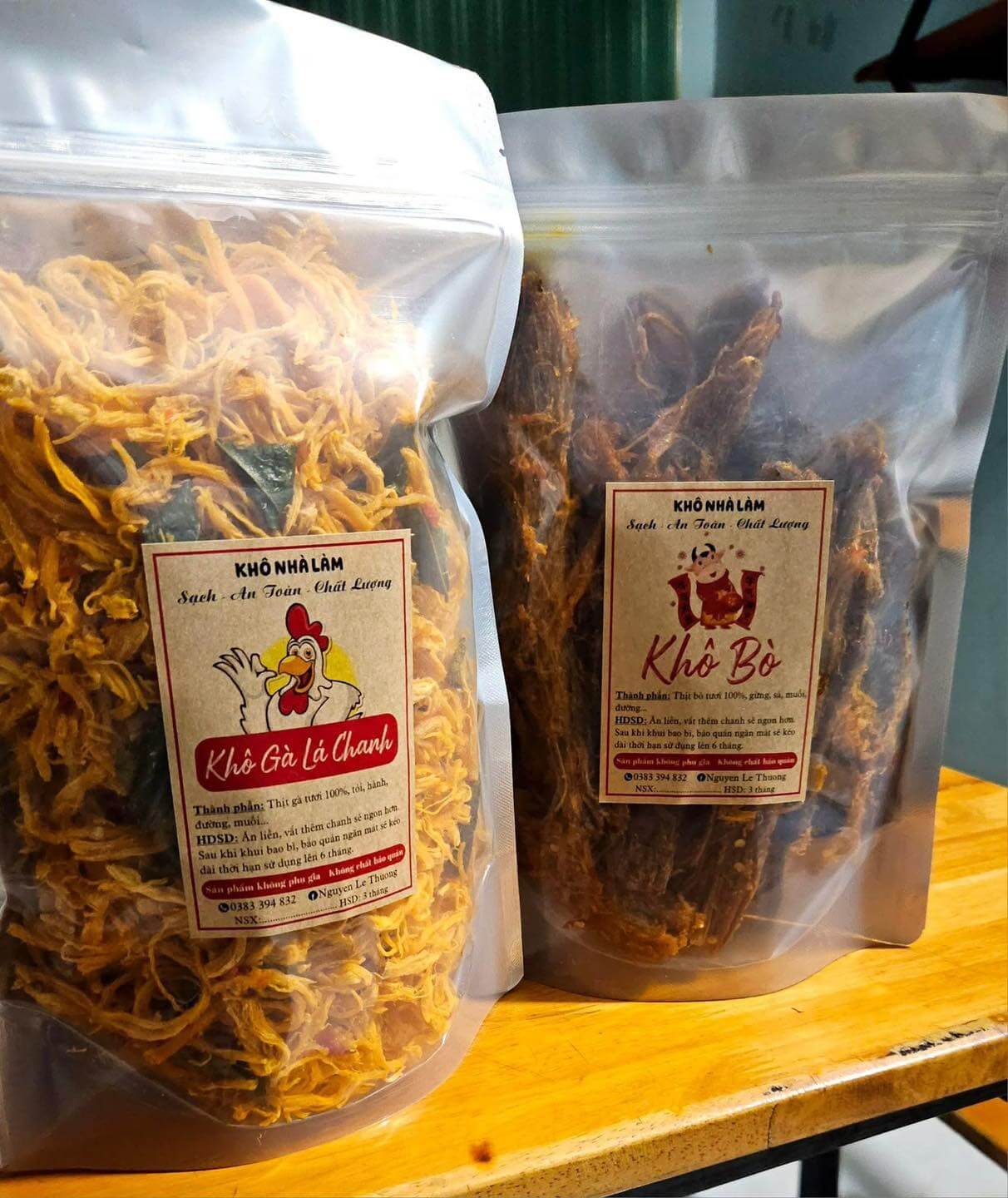 Nhãn khô gà lá chanh nhà làm