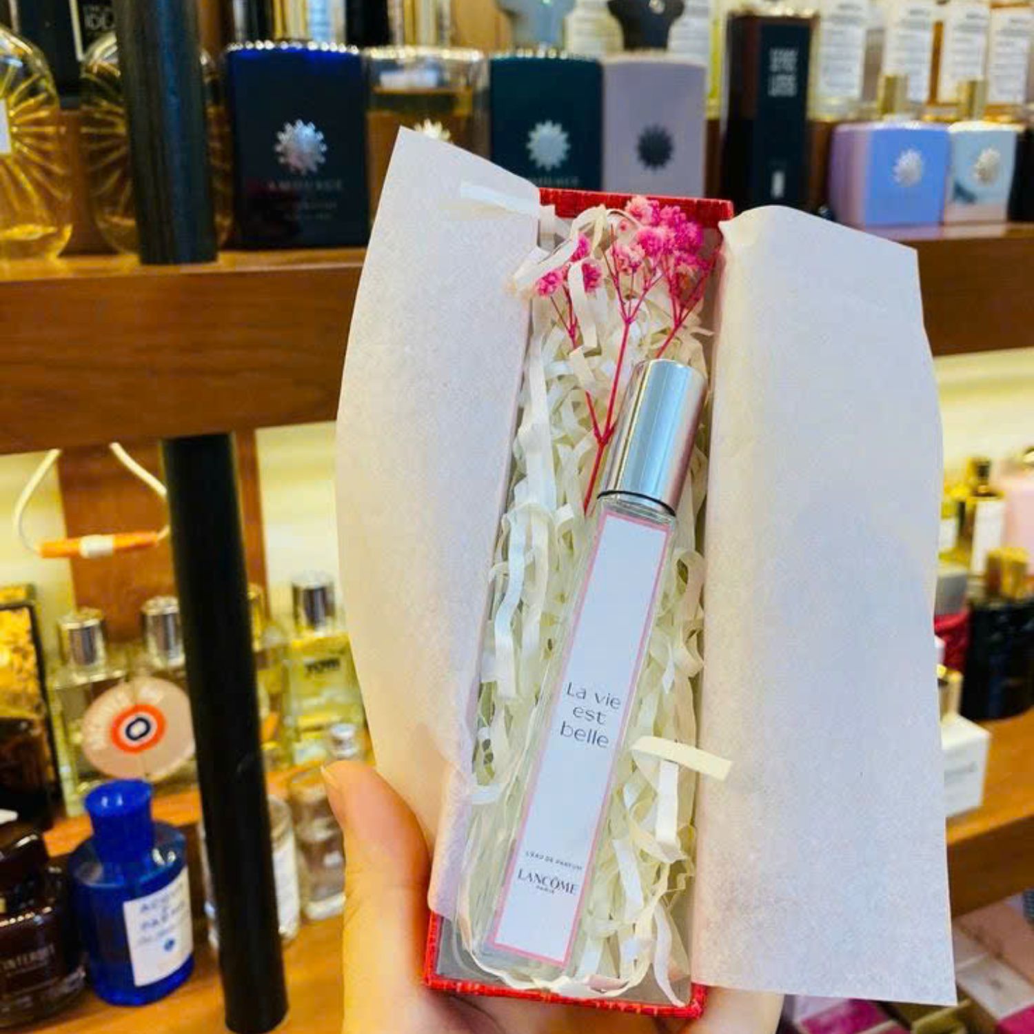 Tem dán nước hoa chiết La vie es belle