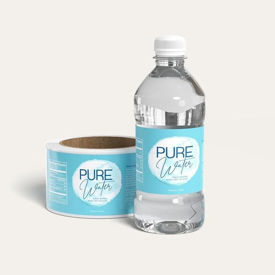 In tem cuộn dán trên nước suối đóng chai