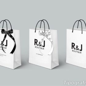 túi giấy trắng R&J boutique có nơ