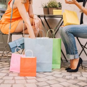 Xưởng in túi giấy shop thời trang, cửa hàng quần áo theo yêu cầu, mọi số lượng, giá rẻ HCM