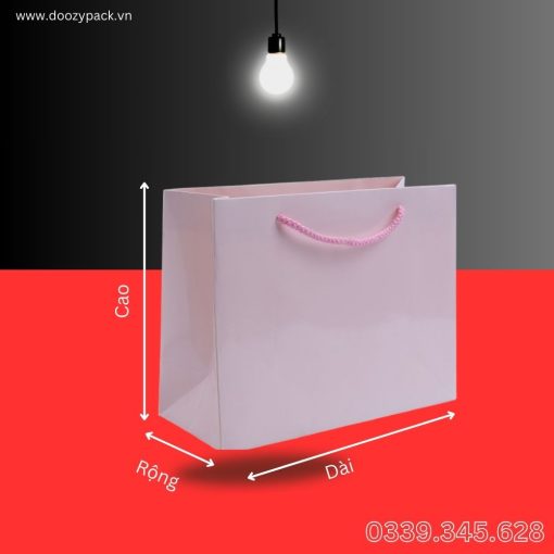 Xưởng in túi giấy hồng cao cấp, đựng quà tặng theo yêu cầu, giá rẻ